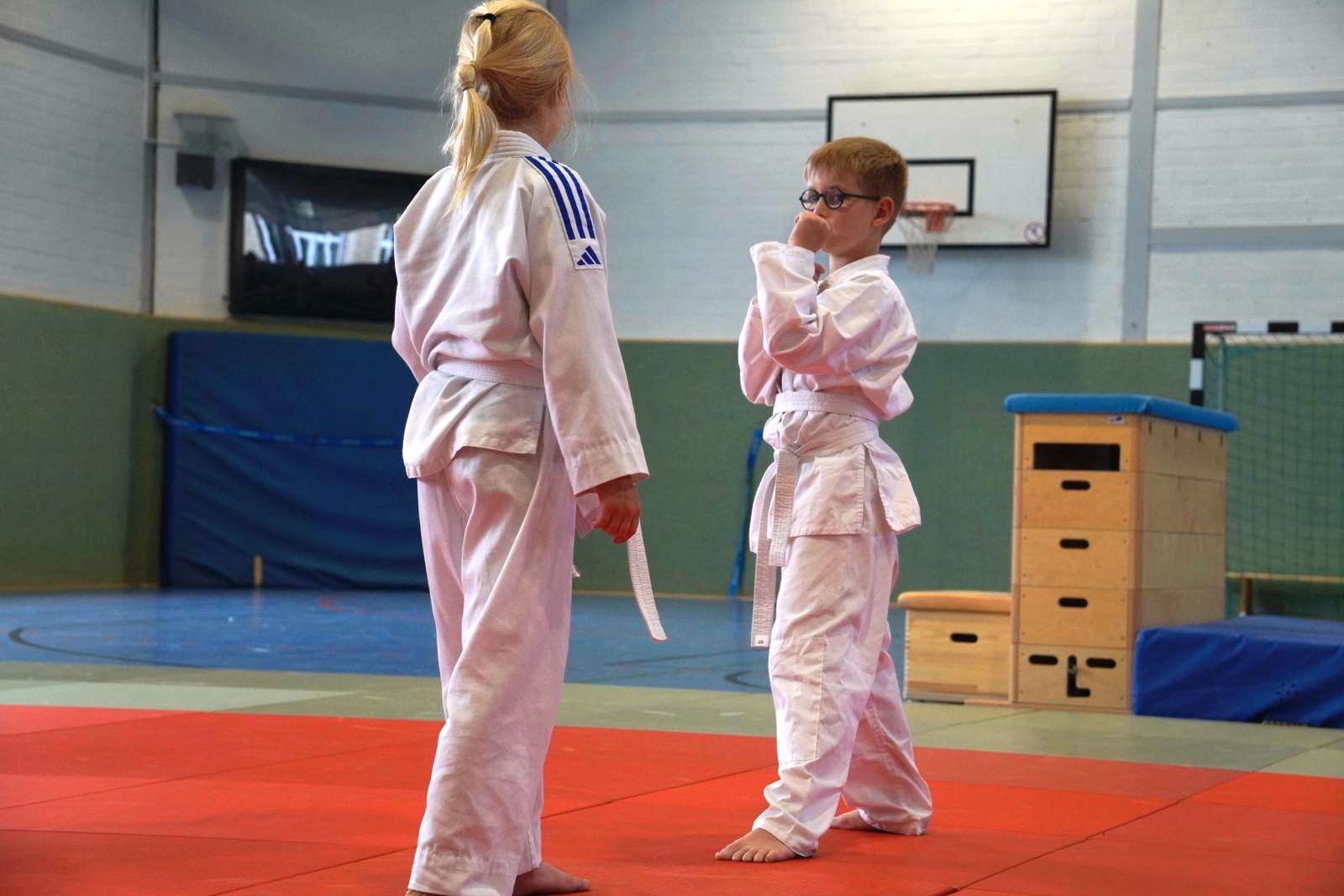 Selbstbewusst und fit durch den Alltag: Ju‑Jutsu‑Training für Kinder bei der DSG 1988